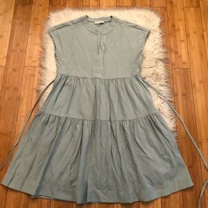 Calvin Klein Sage Gauze Crinkle Tiered Cap Sleeves Slit Neck Mini Dress size 2/4
